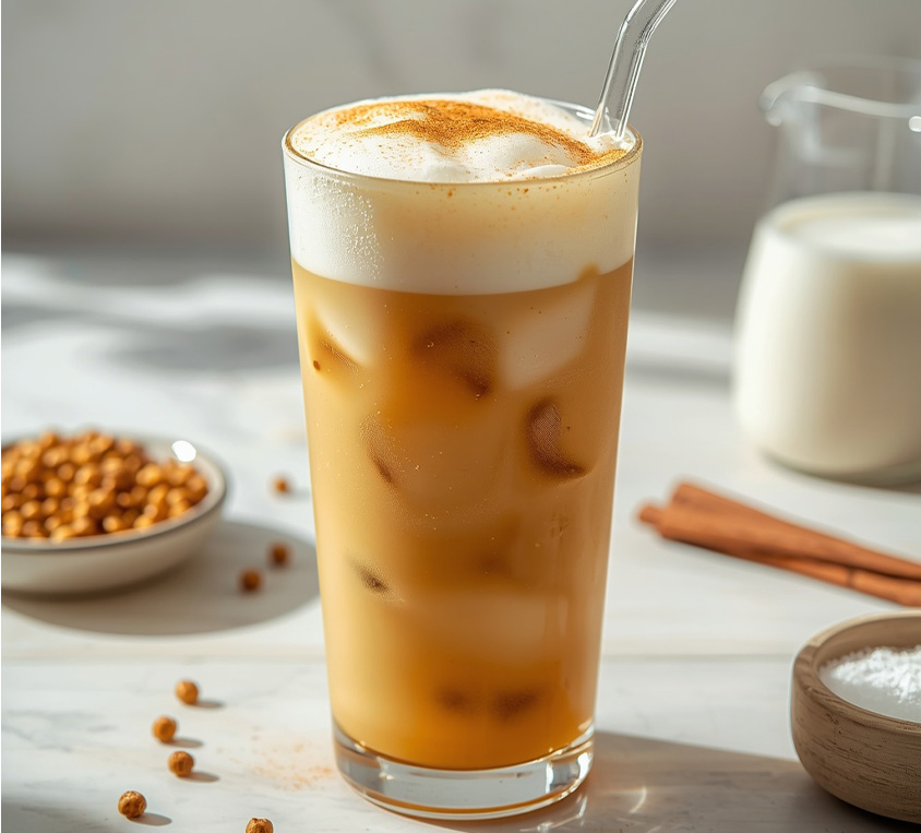 Golden Milk Oolong Leo Tea w eleganckiej puszce